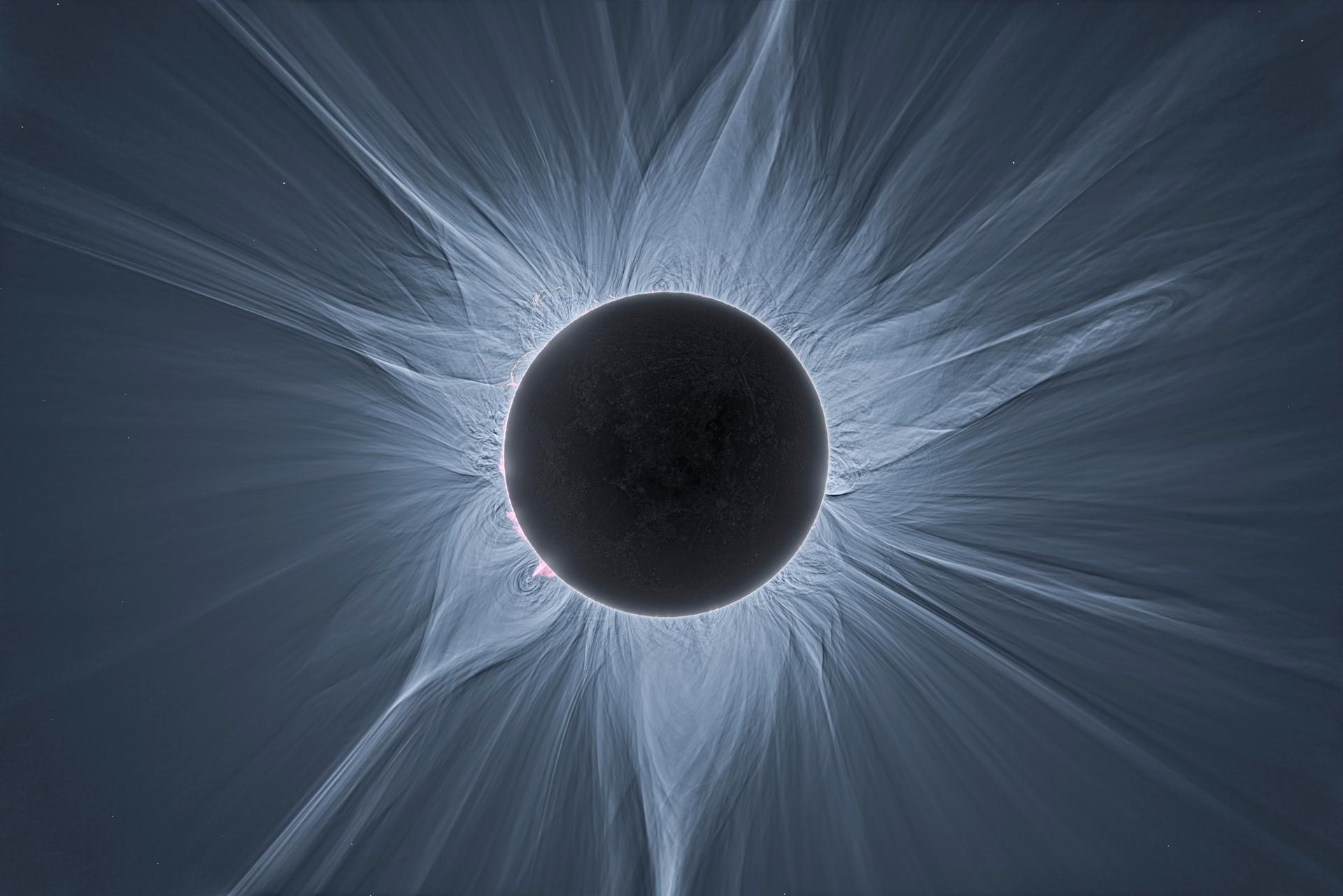 Солнце во время затмения и удивительная комета: 12 снимков с фотоконкурса Astrophotography Prize 2024