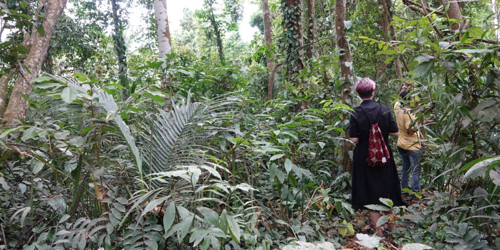 «Птичкинг приносит радость, как йога или медитация в парке»: интервью с бёрдвотчерками Ромой Хек и Миной Милк «Птичкинг приносит радость, как йога или медитация в парке»: интервью с бёрдвотчерками Ромой Хек и Миной Милк