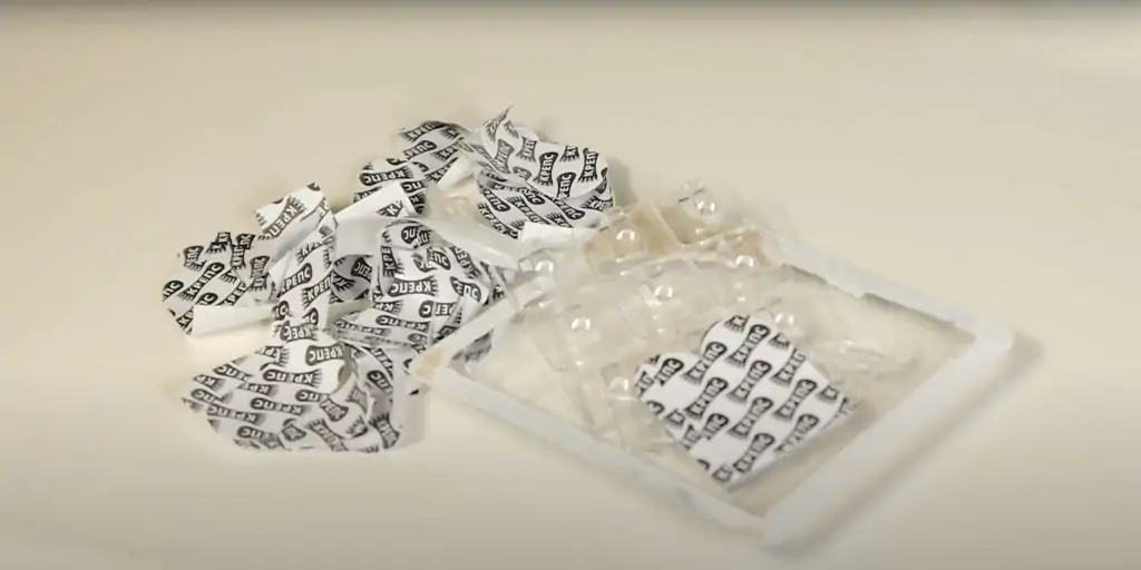 Как красиво повесить гирлянду: крепления