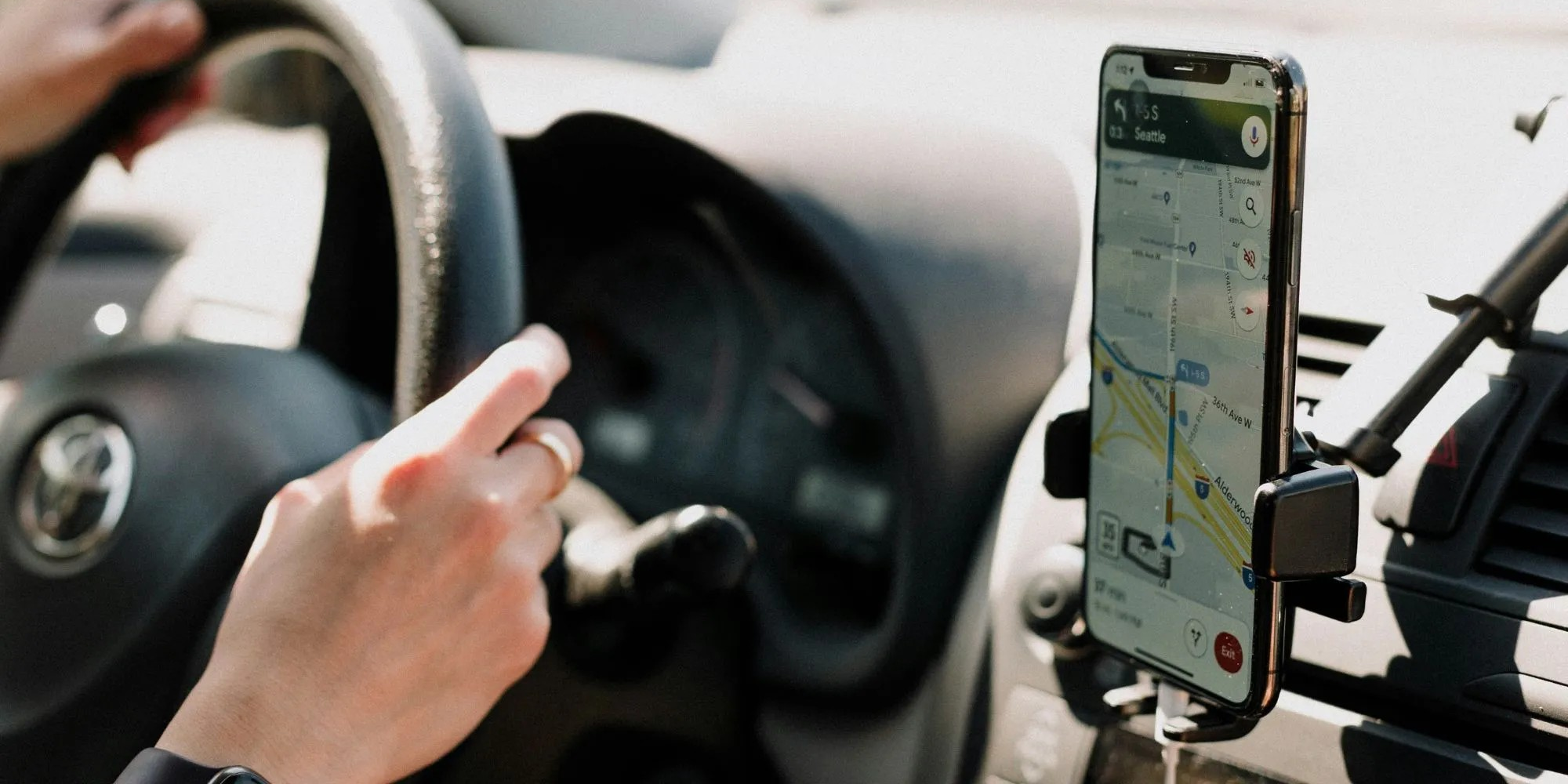 В &laquo;Google Картах&raquo; появился режим для экономии батареи смартфона &mdash; пока не для&nbsp;всех