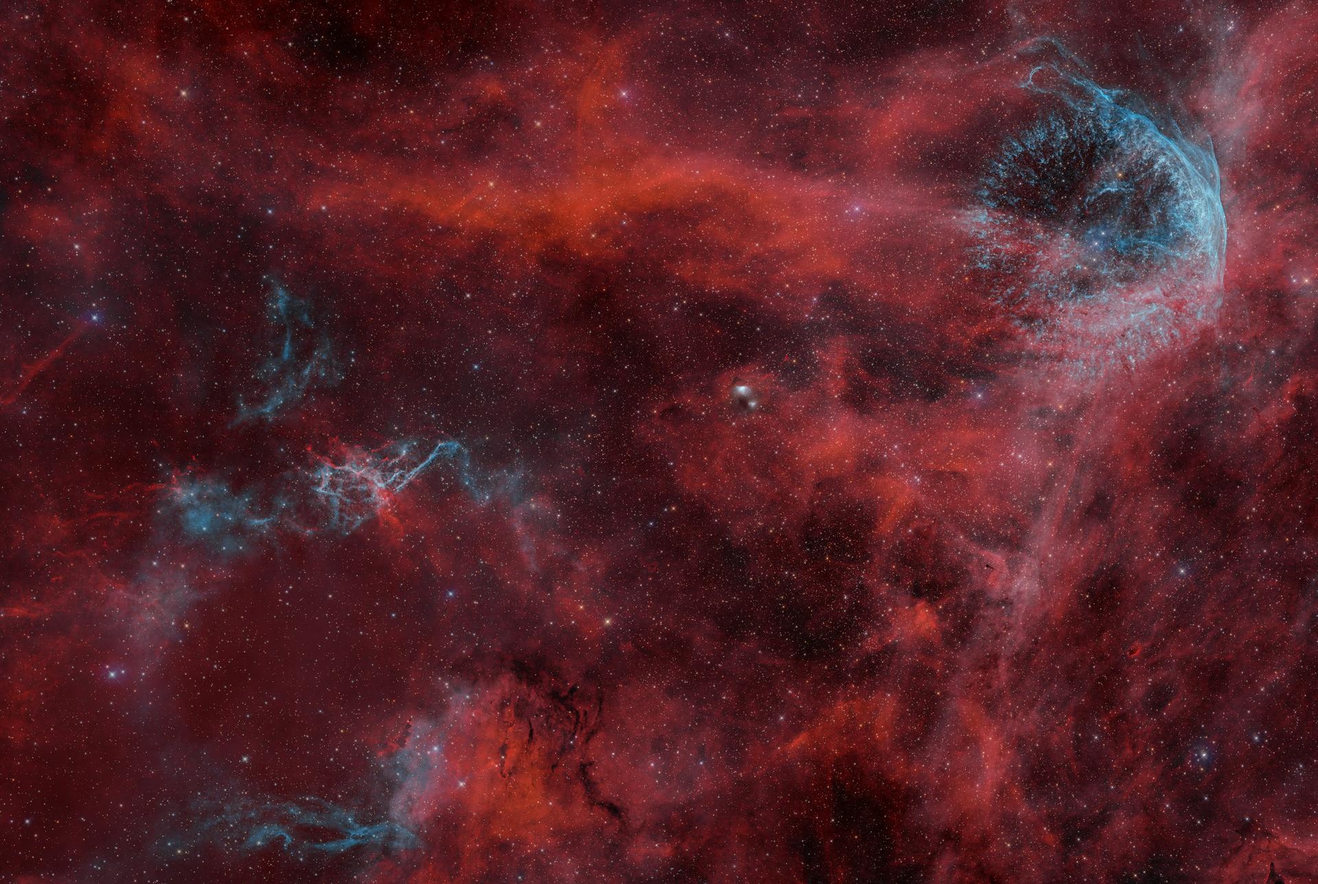 Солнце во время затмения и удивительная комета: 12 снимков с фотоконкурса Astrophotography Prize&nbsp;2024